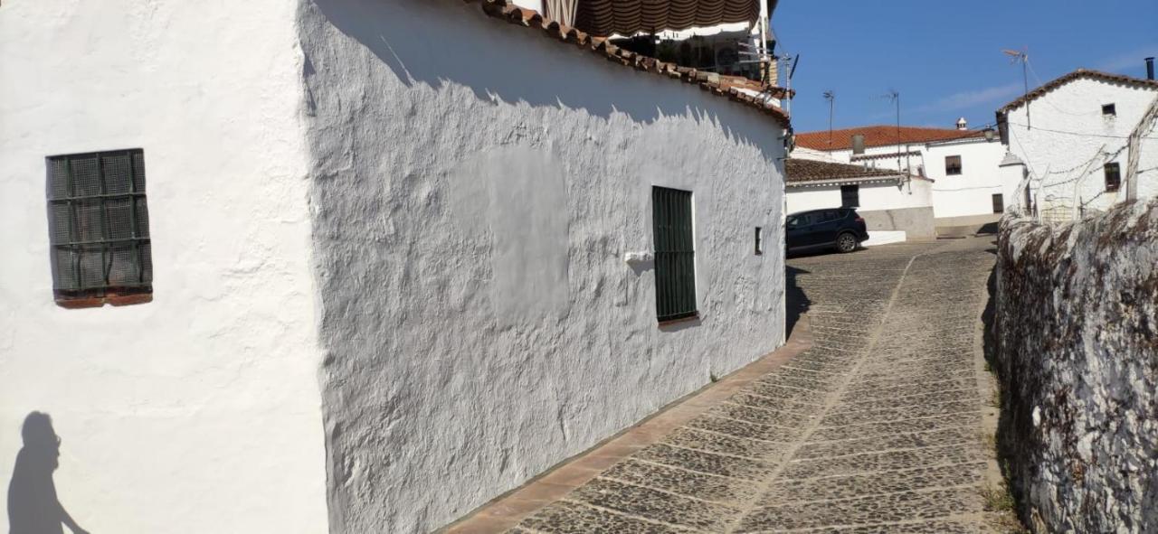 Vila La Morada De Higuera Higuera De La Sierra  Exteriér fotografie